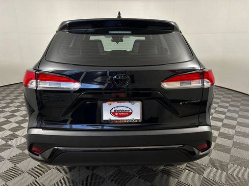 Used 2025 Toyota Corolla Cross AWD Hybrid image 6