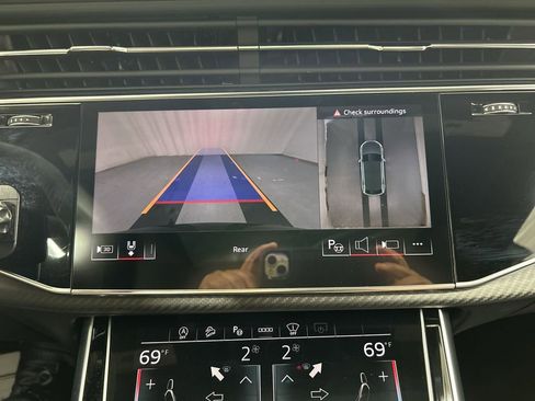 Used 2025 Audi RS Q8 performance w/ Matte Carbon Package AWD/4WD image 15