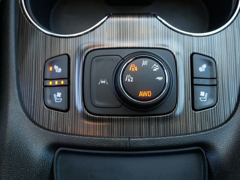 Certified 2023 GMC Acadia SLT w/ Elevation Edition image 31