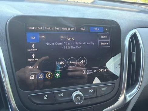 Used 2024 Chevrolet Equinox LT FWD image 14