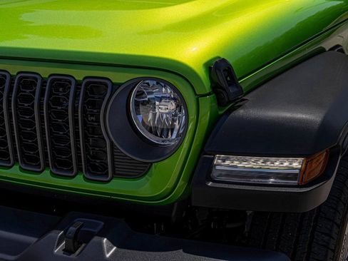New 2025 Jeep Wrangler Unlimited Sport S 4xe w/ Convenience Group AWD/4WD image 38