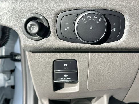 New 2026 Ford Transit 250 Base image 17