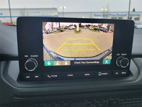 Certified 2024 Honda Accord EX image 22