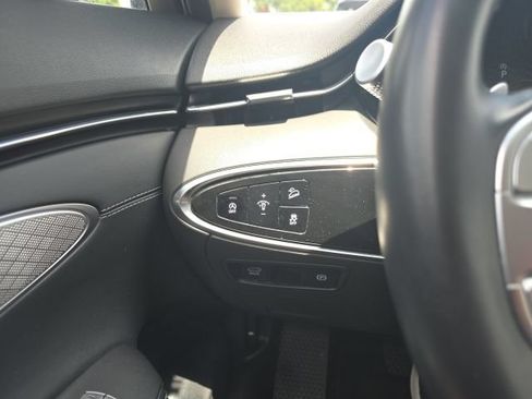 Used 2025 Genesis GV70 2.5T AWD/4WD image 14
