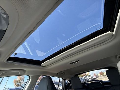 New 2025 Subaru Crosstrek 2.5i Limited w/ Crosstrek Mirror Package image 22