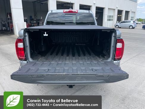 Used 2025 GMC Canyon AT4 AWD/4WD image 21