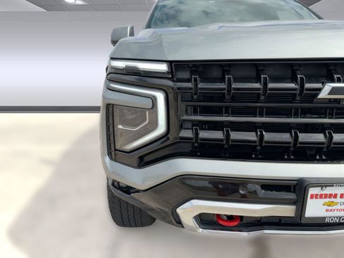 Used 2025 Chevrolet Tahoe Z71 image 23