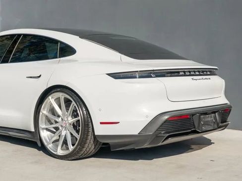 Used 2020 Porsche Taycan Turbo S image 24