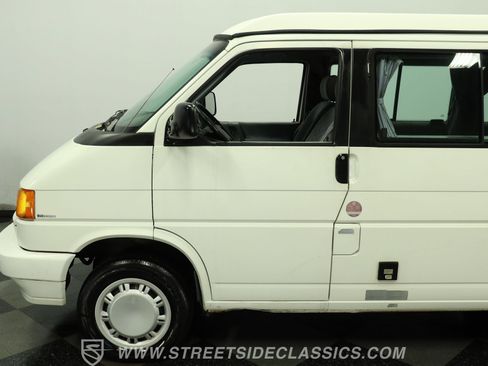 Used 1992 Volkswagen Eurovan Camper FWD image 23