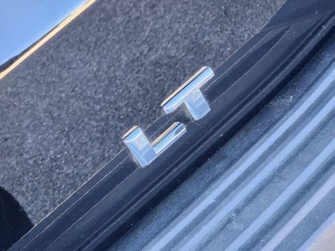 Used 2025 Chevrolet Tahoe LT image 9