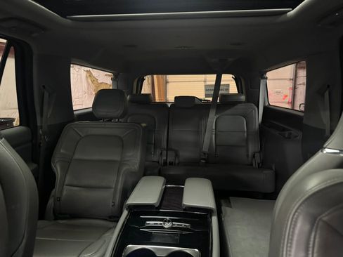 Used 2019 Lincoln Navigator L Reserve w/ Cargo Package image 14