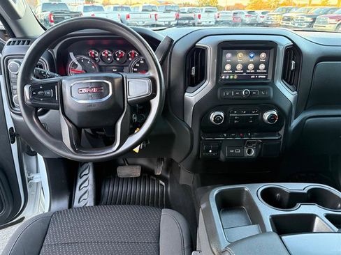 Used 2022 GMC Sierra 3500 Pro w/ Convenience Package image 26