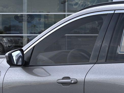 New 2025 Ford Escape SE image 20