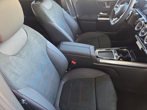 New 2026 Mercedes-Benz GLA 250 image 10