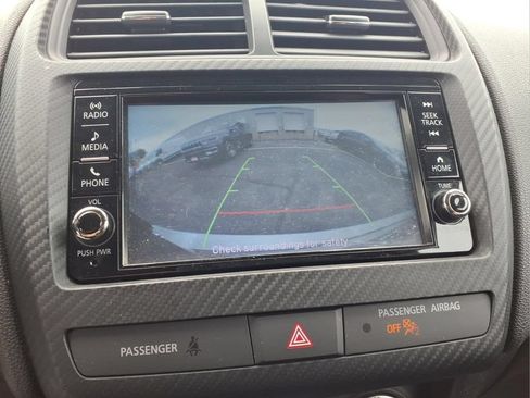 Used 2024 Mitsubishi Outlander Sport ES AWD/4WD image 8