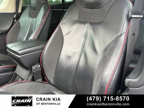 Used 2013 Tesla Model S Performance RWD image 21