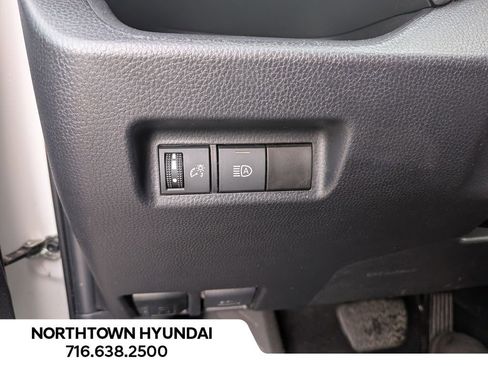 Used 2024 Toyota RAV4 Adventure image 30