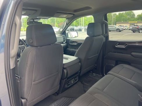 Used 2024 Chevrolet Silverado 1500 LT AWD/4WD image 19