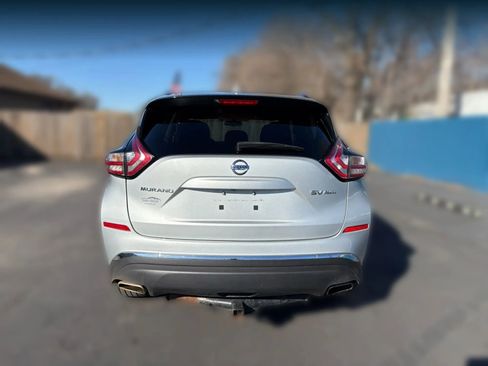 Used 2016 Nissan Murano SV image 6