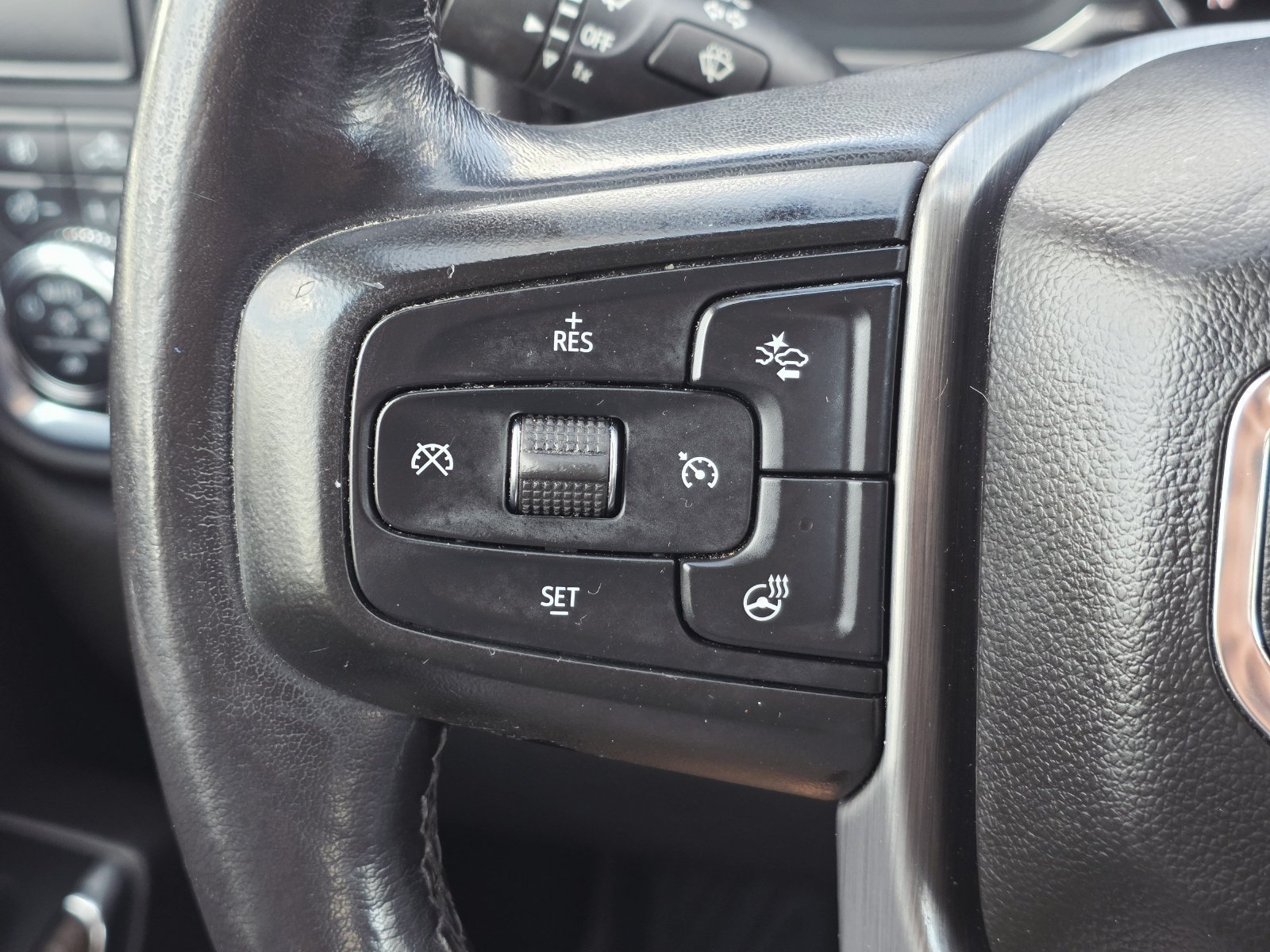 Used 2021 GMC Sierra 1500 Denali w/ Technology Package RWD image 30