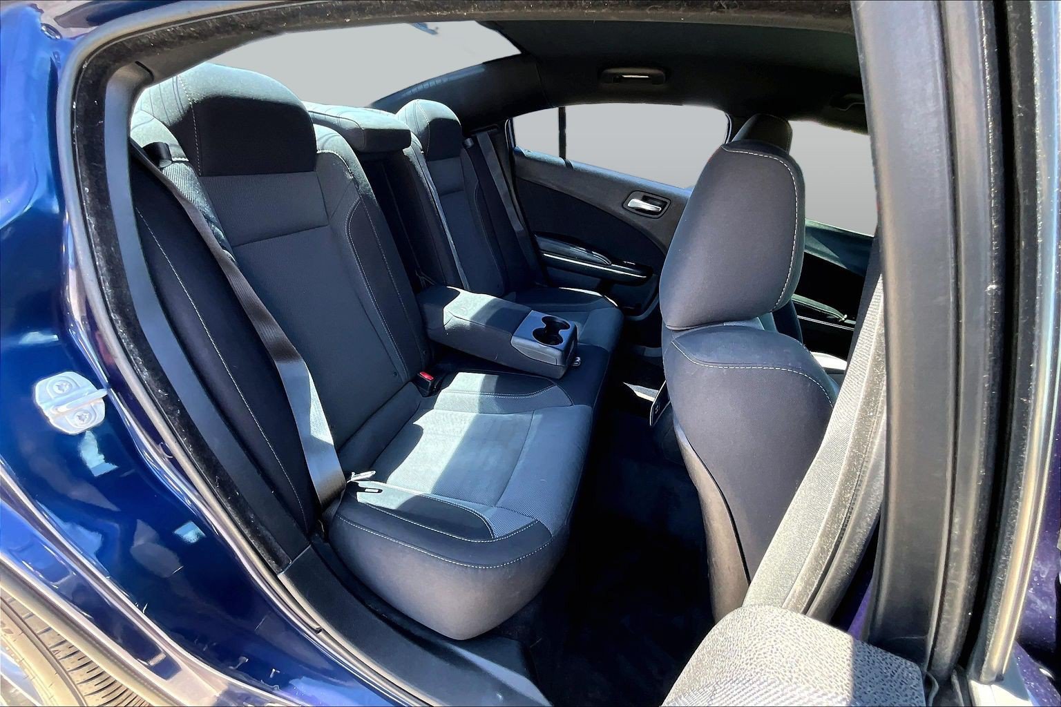 Used 2015 Dodge Charger SXT RWD image 26