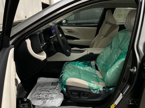 New 2026 Toyota Crown Limited image 11