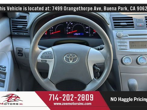 Used 2011 Toyota Camry LE w/ LE Extra-Value Pkg FWD image 18
