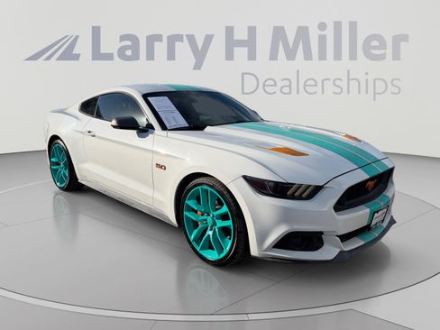 Used 2016 Ford Mustang GT Premium RWD image 7