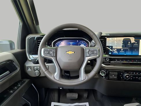New 2026 Chevrolet Silverado 2500 LT w/ Texas Edition AWD/4WD image 17