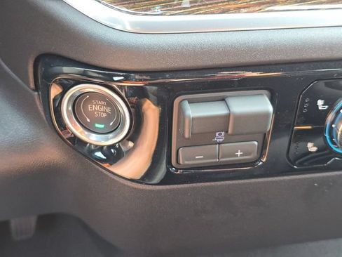 New 2026 GMC Sierra 2500 SLE AWD/4WD image 28