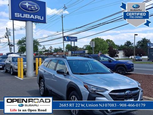 Used 2025 Subaru Outback AWD/4WD image 3