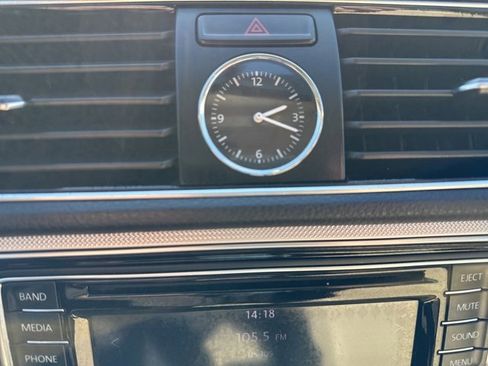 Used 2017 Volkswagen Passat 1.8T SE image 34