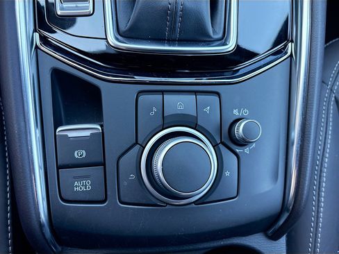 Certified 2025 MAZDA CX-5 Signature image 22