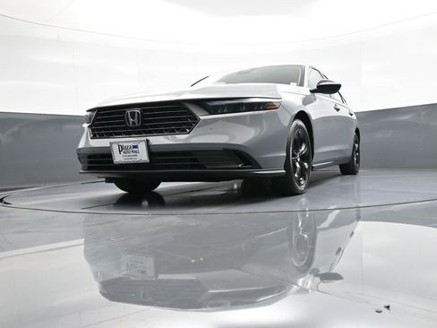 Certified 2025 Honda Accord SE image 26