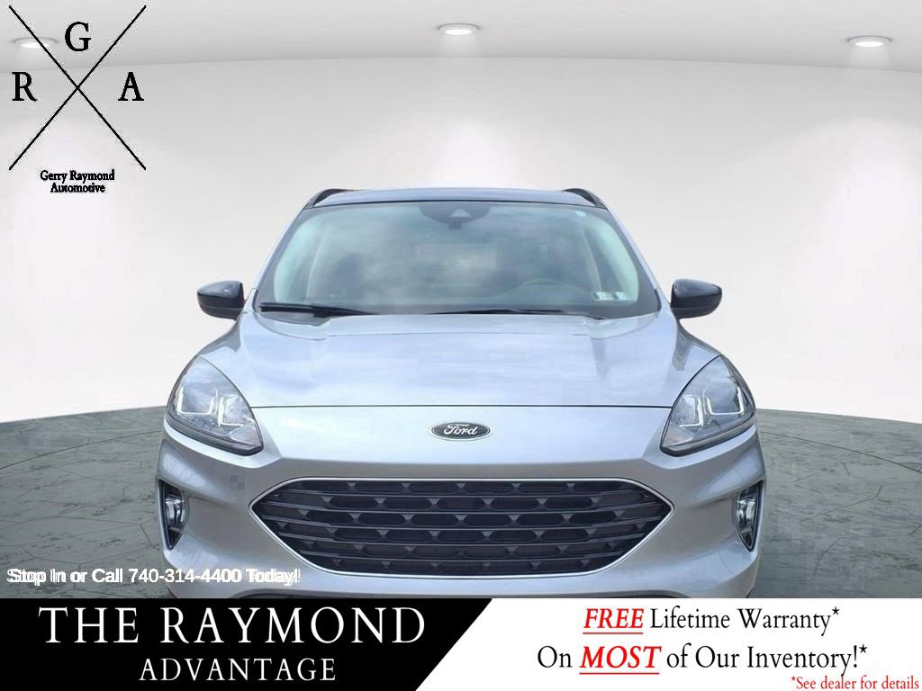 Used 2022 Ford Escape SEL w/ SEL Stealth AWD Package image 2