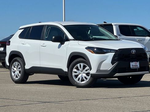 New 2026 Toyota Corolla Cross L image 2