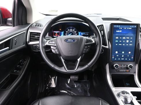 Used 2023 Ford Edge SEL image 25