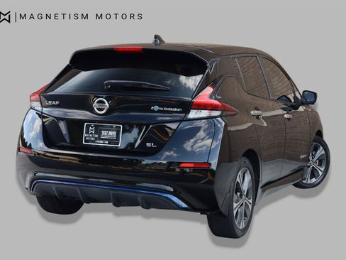 Used 2018 Nissan Leaf SL w/ SL Technology Package FWD image 9