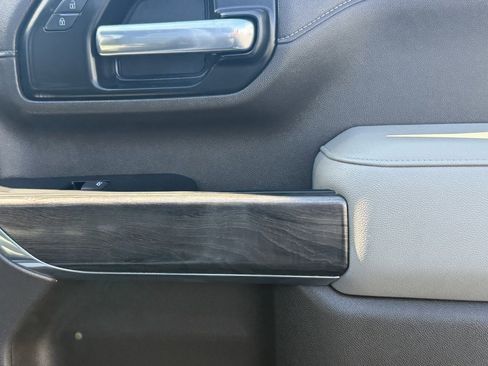 Used 2023 Chevrolet Silverado 2500 LTZ image 27