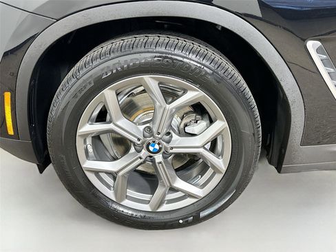 Certified 2024 BMW X3 xDrive30i w/ Convenience Package image 32