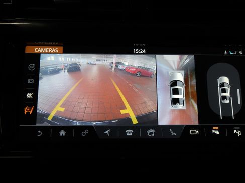Used 2019 Land Rover Discovery HSE Luxury AWD/4WD image 24