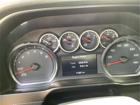 Used 2020 Chevrolet Silverado 1500 LT RWD image 17