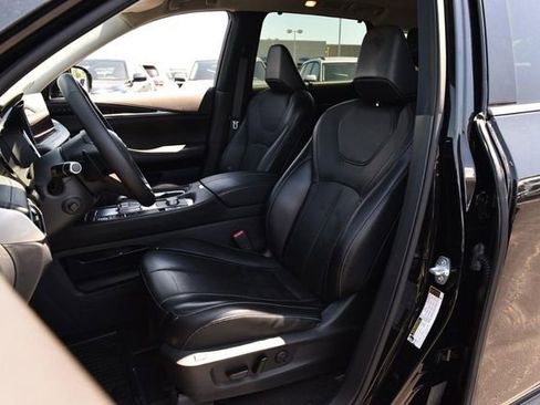 Used 2023 INFINITI QX60 Sensory w/ Vision Package AWD/4WD image 20