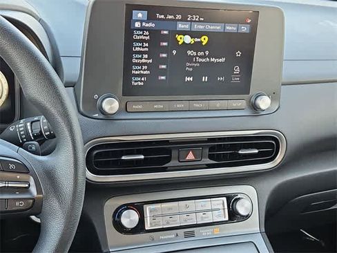 Certified 2023 Hyundai Kona SE image 27