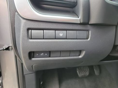 Used 2021 Nissan Rogue SV FWD image 26