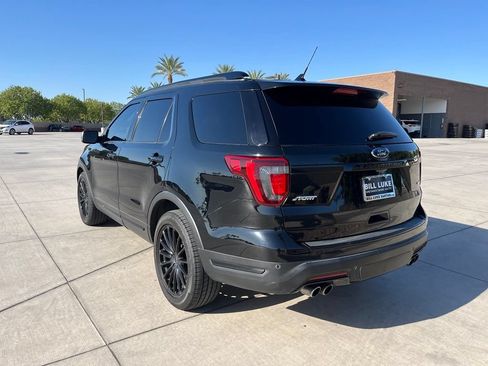 Used 2018 Ford Explorer Sport w/ Equipment Group 401A AWD/4WD image 8