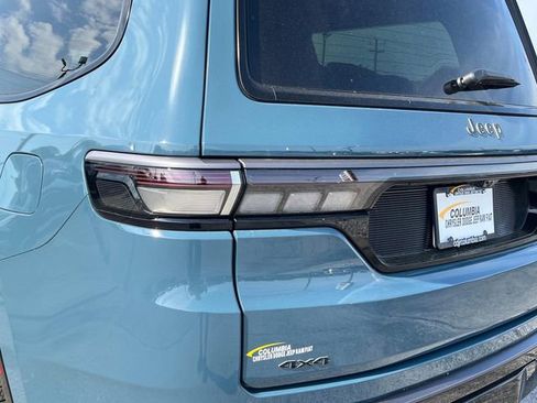 New 2026 Jeep Grand Wagoneer Limited AWD/4WD image 15