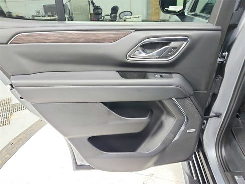 Used 2024 Chevrolet Tahoe LT image 36