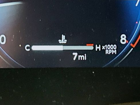 New 2026 Toyota Highlander Platinum AWD/4WD image 10