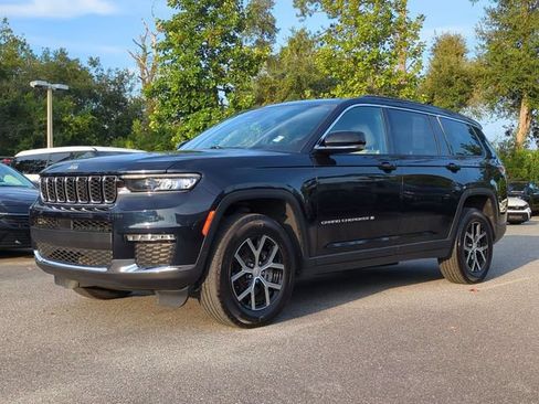 Used 2024 Jeep Grand Cherokee L Limited RWD image 2